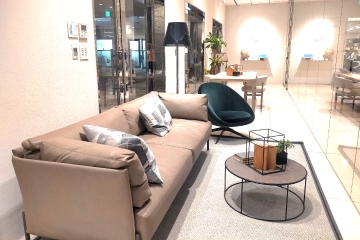 【東京オフィスエントランス】arflexのオフィス家具