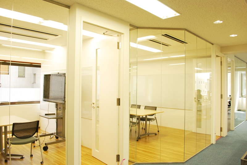 オフィスデザイン実績～京都を感じるクリエイティブなワークスペース